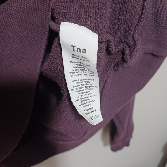 Aritzia Tna Cropped Sweater - Picture 5 of 5